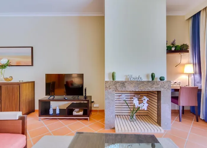 Al - Sol F5 Ab Lägenhet *